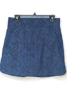 Orvis Navy Skort with Zip Pockets. Sz small. EUC. Price firm unless bundled.